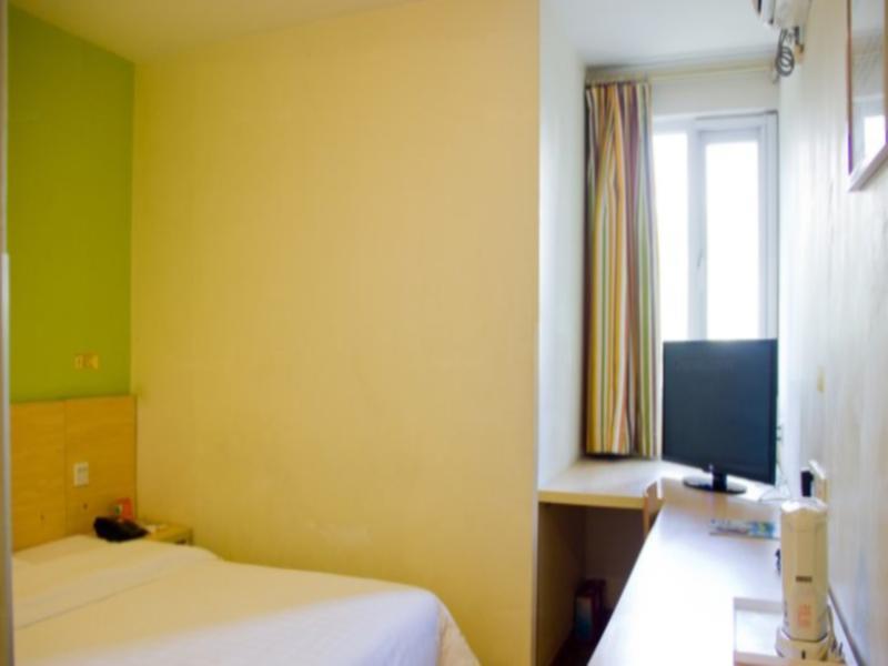 7 Days Inn Guangzhou Tianhe Yantang Metro Branch Экстерьер фото